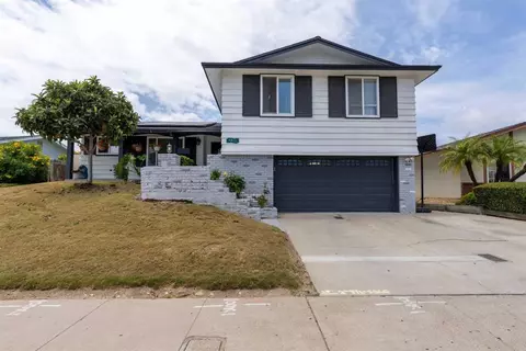 6890 Wallsey Dr, San Diego, CA 92119