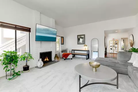 6644 Reservoir Ln, San Diego, CA 92115