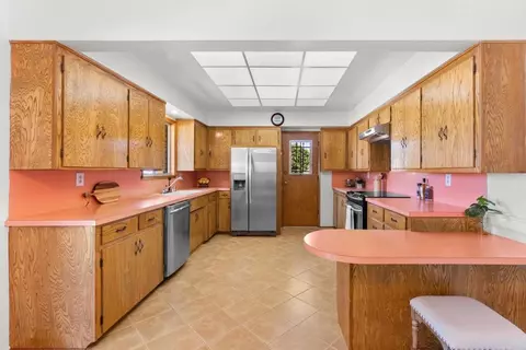 Kitchen - 635 Pine Tree Ln, Vista, CA 92081 photo 1 of 3