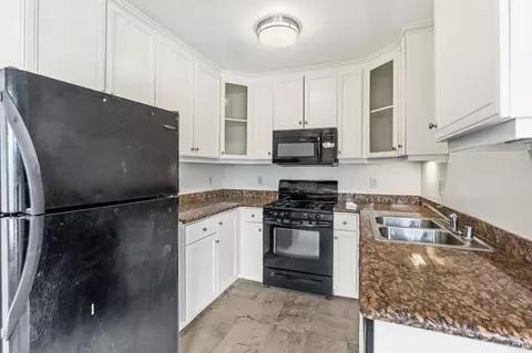 Kitchen - 155 Avenida Descanso #202, Oceanside, CA 92057 photo 1 of 1