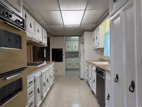 276 N El Camino Real #271, Oceanside, CA 92058