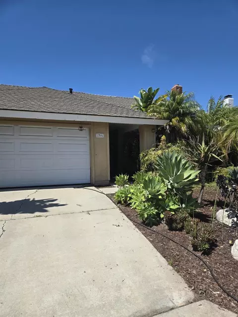1744 Village Run N, Encinitas, CA 92024