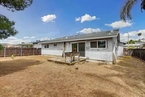 Exterior - 8549 De Vos Dr, Santee, CA 92071 photo 5 of 8