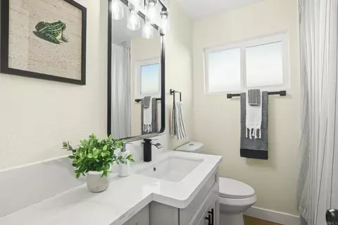 Bath - 9422 Pike Rd, Santee, CA 92071 photo 2 of 3