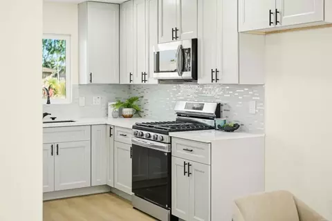 Kitchen - 9422 Pike Rd, Santee, CA 92071 photo 5 of 7