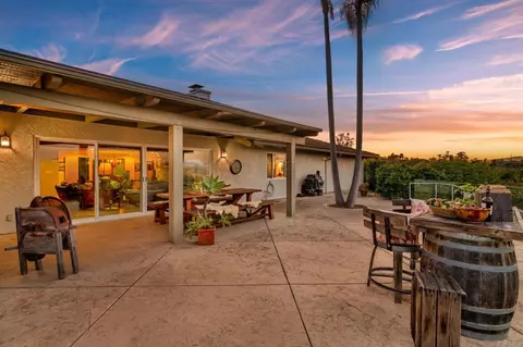 Exterior - 560 Rancho Camino, Fallbrook, CA 92028 photo 7 of 22