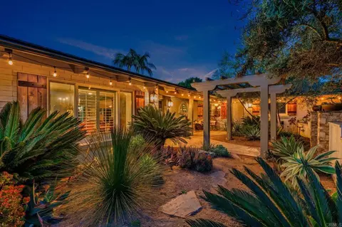 Exterior - 560 Rancho Camino, Fallbrook, CA 92028 photo 13 of 22