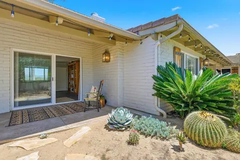 Exterior - 560 Rancho Camino, Fallbrook, CA 92028 photo 15 of 22