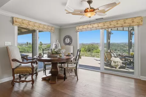 Dining - 560 Rancho Camino, Fallbrook, CA 92028 photo 1 of 3