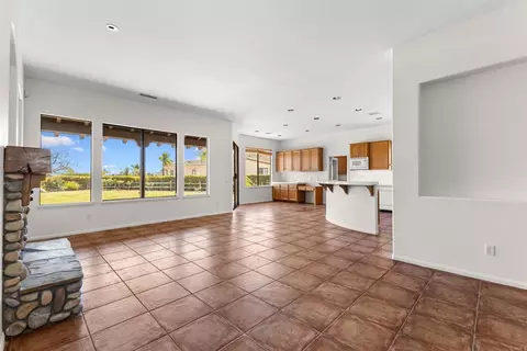 Living - 3506 Lancewood Way, Fallbrook, CA 92028 photo 1 of 5