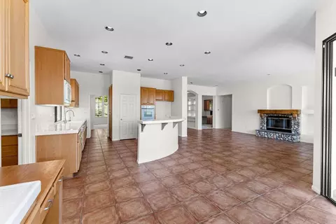 Living - 3506 Lancewood Way, Fallbrook, CA 92028 photo 5 of 5