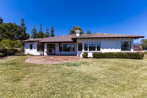 Exterior - 3506 Lancewood Way, Fallbrook, CA 92028 photo 4 of 8