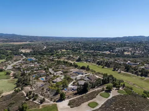 View/Area - 3506 Lancewood Way, Fallbrook, CA 92028 photo 7 of 7