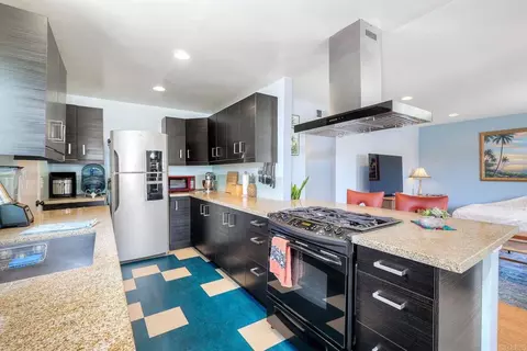 Kitchen - 167 Avenida Del Gado, Oceanside, CA 92057 photo 4 of 4