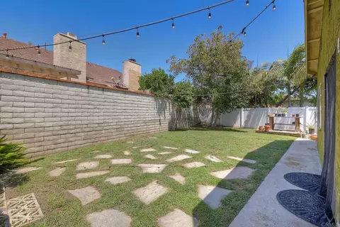 Exterior - 167 Avenida Del Gado, Oceanside, CA 92057 photo 5 of 8