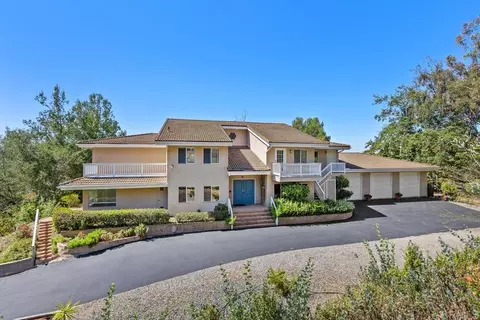 40461 Rock Mountain Dr, Fallbrook, CA 92028
