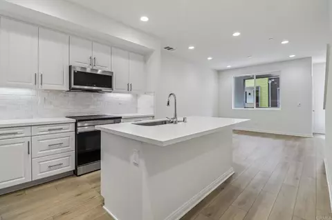 533 Sandstone Ct, El Cajon, CA 92020
