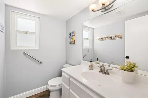 Bath - 1361 Hodges Rd, Oceanside, CA 92056 photo 1 of 5