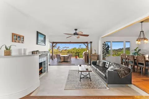1782 Alta Vista Dr, Vista, CA 92084
