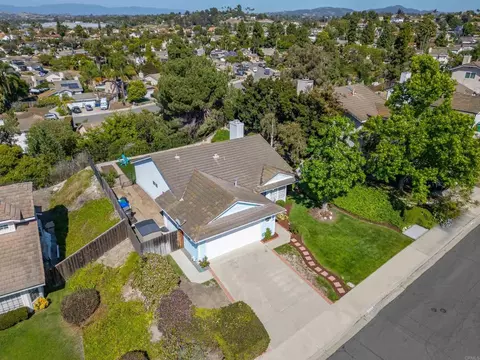 View/Area - 5253 Champlain St, Oceanside, CA 92056 photo 6 of 6