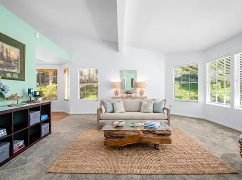 Living - 5253 Champlain St, Oceanside, CA 92056 photo 5 of 9