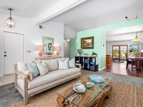 Living - 5253 Champlain St, Oceanside, CA 92056 photo 7 of 9