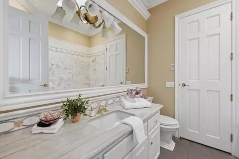 Bath - 4248 Citrus Dr, Fallbrook, CA 92028 photo 8 of 9