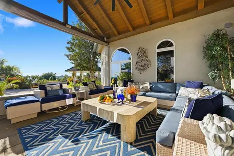 Exterior - 4248 Citrus Dr, Fallbrook, CA 92028 photo 4 of 17