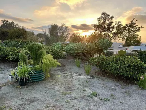 Exterior - 1052 Plover Way, Oceanside, CA 92057 photo 11 of 13