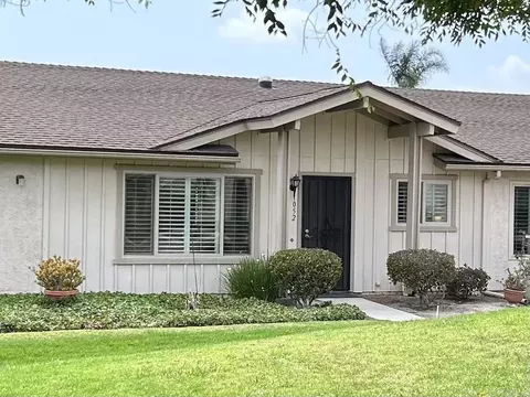 1052 Plover Way, Oceanside, CA 92057