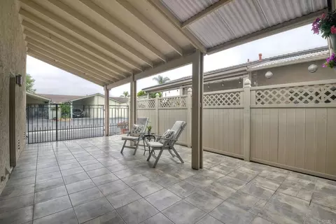 Exterior - 1052 Plover Way, Oceanside, CA 92057 photo 5 of 13