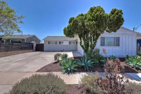 8135 Whelan Dr, San Diego, CA 92119
