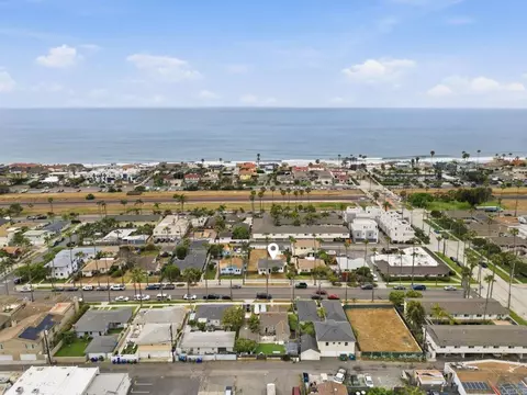View/Area - 1819 S Tremont St, Oceanside, CA 92054 photo 4 of 9