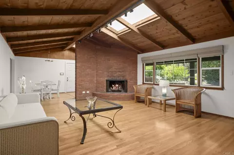 Living - 386 13th St, Del Mar, CA 92014 photo 1 of 1