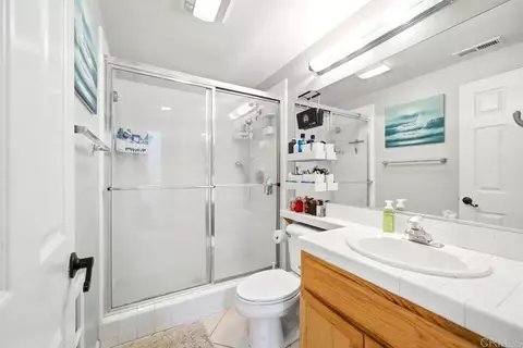 Bath - 5138 Palmera Dr, Oceanside, CA 92056 photo 1 of 2