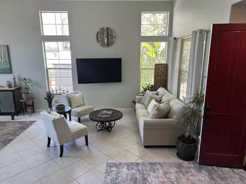 Living - 5138 Palmera Dr, Oceanside, CA 92056 photo 4 of 4
