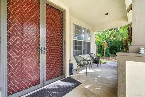 Exterior - 5138 Palmera Dr, Oceanside, CA 92056 photo 3 of 14