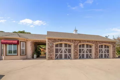 Exterior - 30419 Canyon Ests, Vista, CA 92084 photo 6 of 25