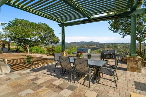 Other - 30419 Canyon Ests, Vista, CA 92084 photo 10 of 12