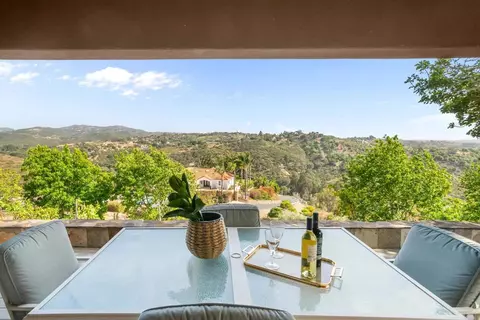Exterior - 30419 Canyon Ests, Vista, CA 92084 photo 15 of 25
