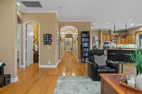 Entry Way - 30419 Canyon Ests, Vista, CA 92084 photo 6 of 6