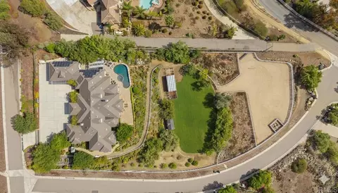 View/Area - 3401 Adams Run, Encinitas, CA 92024 photo 4 of 4