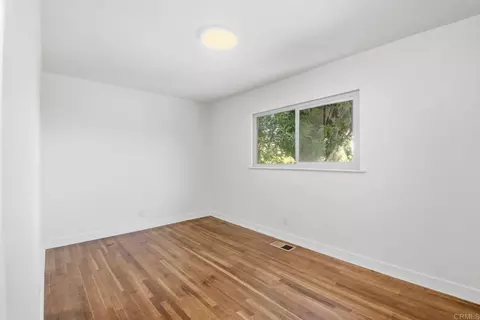 Bedroom - 932 Stratford Dr, Encinitas, CA 92024 photo 2 of 6