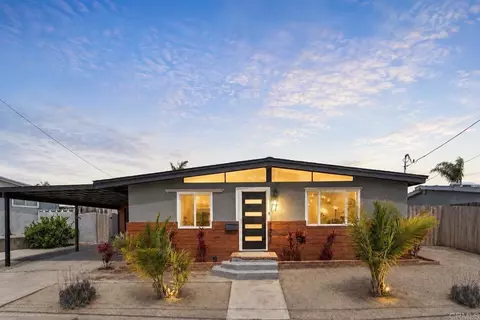 3561 Tomahawk Ln, San Diego, CA 92117