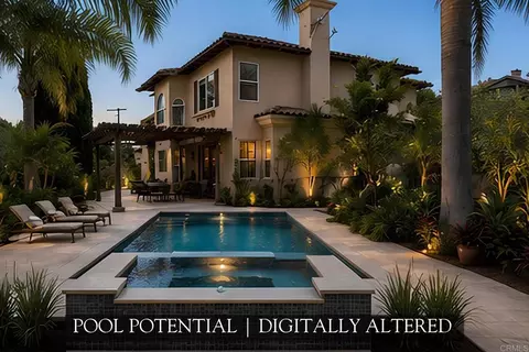 Exterior - 1829 Elevado Rd, Vista, CA 92084 photo 5 of 25