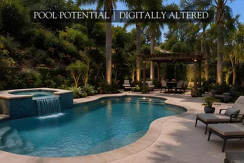 Exterior - 1829 Elevado Rd, Vista, CA 92084 photo 14 of 25