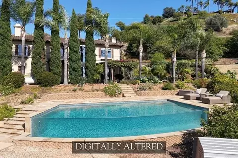 Exterior - 1829 Elevado Rd, Vista, CA 92084 photo 16 of 18