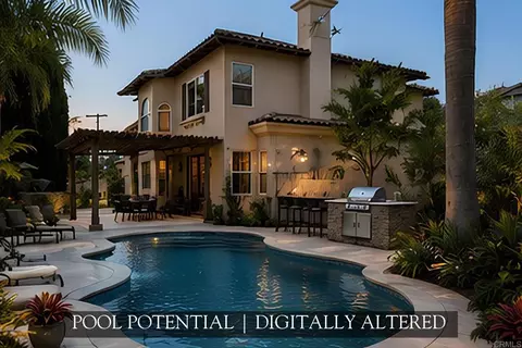 Exterior - 1829 Elevado Rd, Vista, CA 92084 photo 4 of 25