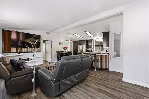 3909 Reche Rd #04, Fallbrook, CA 92028 photo 2