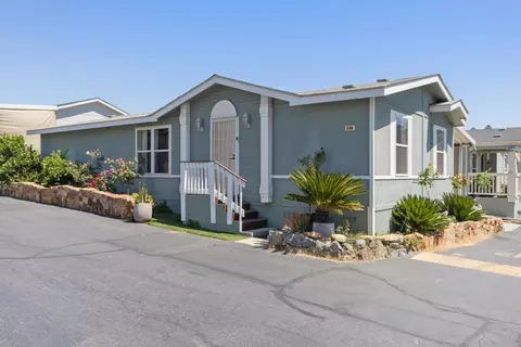 3909 Reche Rd #04, Fallbrook, CA 92028